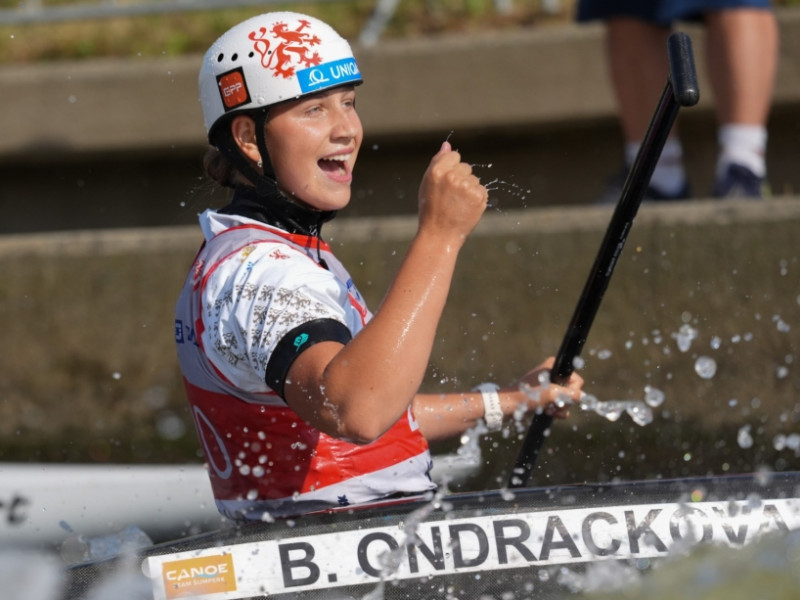 Ondrackova sets the standard as Steinbrenner misses Junior K1 semifinals in Épinal