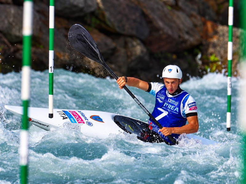 Ferrazzi leads men’s K1 heats as Travé misses semifinal by one place