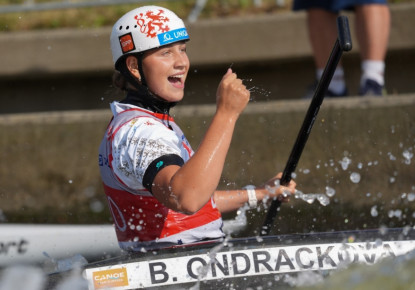 Ondrackova sets the standard as Steinbrenner misses Junior K1 semifinals in Épinal