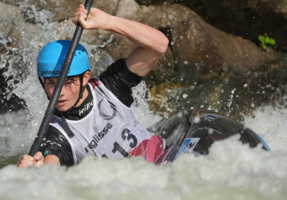 France tops the medal table after an action-packed opening kayak day in Épinal